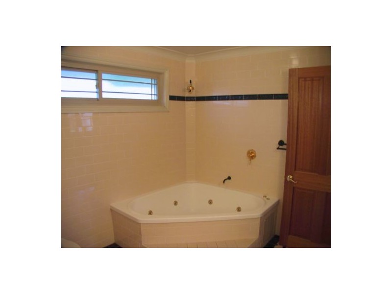 East Brisbane QLD 4169