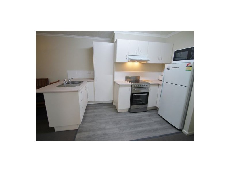06A/75 THORN STREET, Kangaroo Point QLD 4169