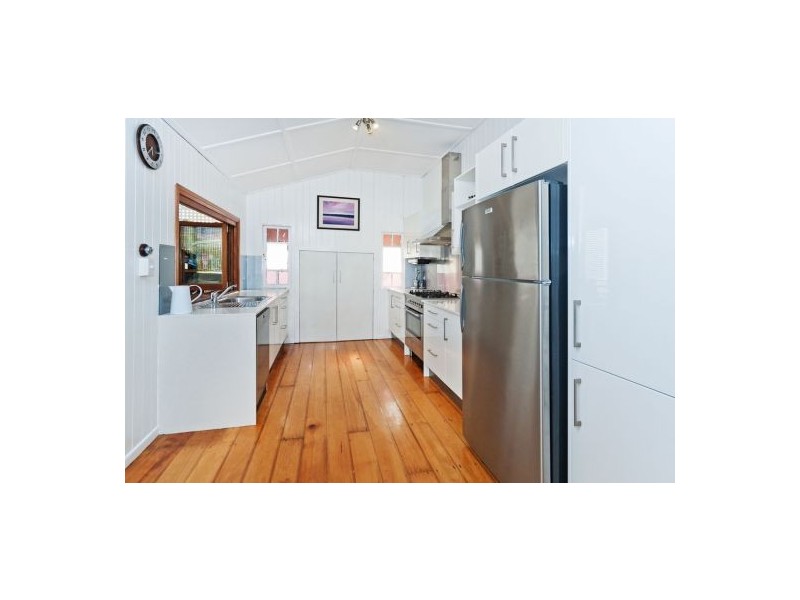 East Brisbane QLD 4169