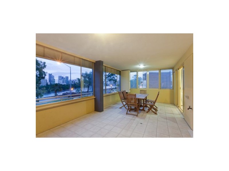 Kangaroo Point QLD 4169