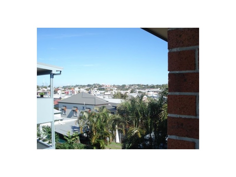 East Brisbane QLD 4169