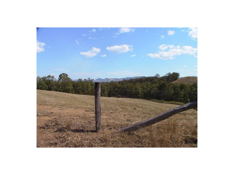 484 BURRIDGE RD, Kybong QLD 4570