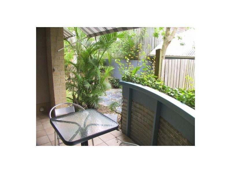 1/23. QUINTON, Kangaroo Point QLD 4169