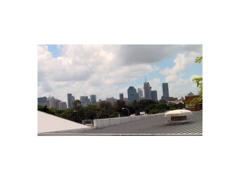 East Brisbane QLD 4169