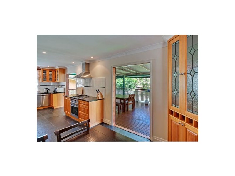 28 GEELONG ST, East Brisbane QLD 4169