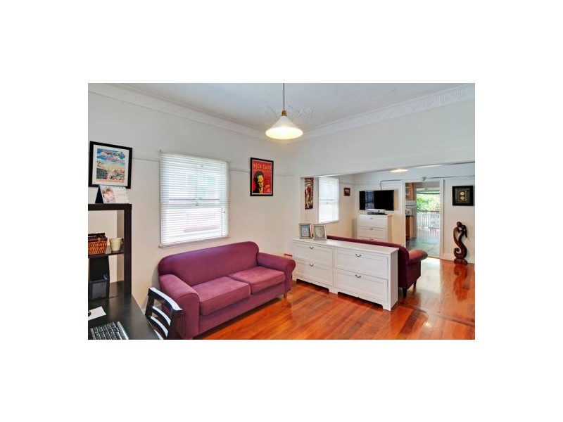 28 GEELONG ST, East Brisbane QLD 4169