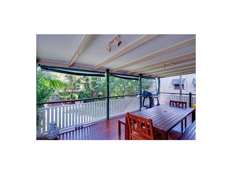 28 GEELONG ST, East Brisbane QLD 4169