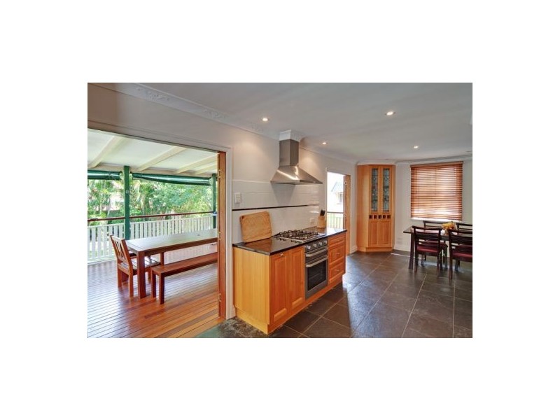 28 GEELONG ST, East Brisbane QLD 4169