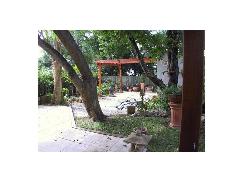 East Brisbane QLD 4169