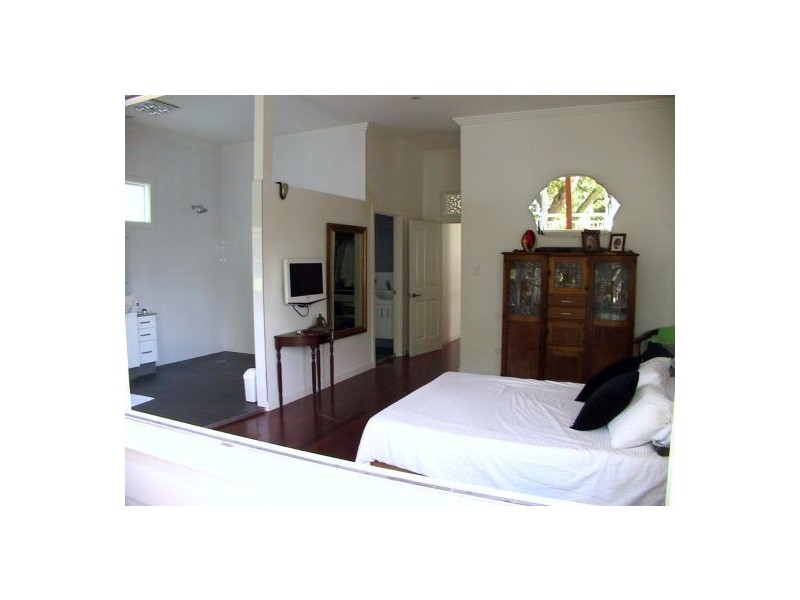 East Brisbane QLD 4169