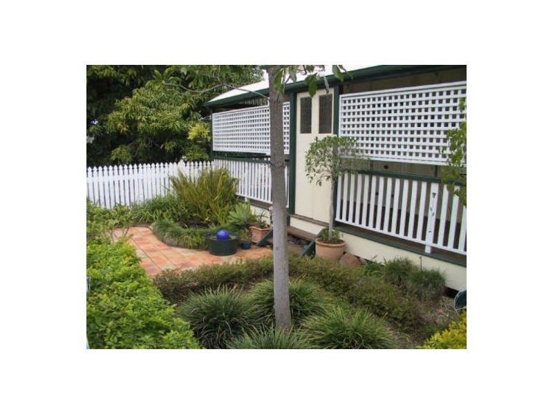 East Brisbane QLD 4169