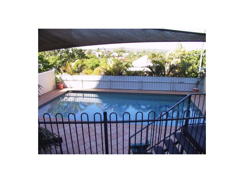 .11/60 Norman Crescent, Norman Park QLD 4170