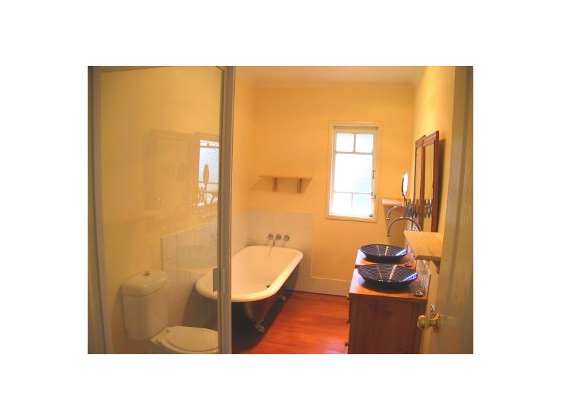 East Brisbane QLD 4169