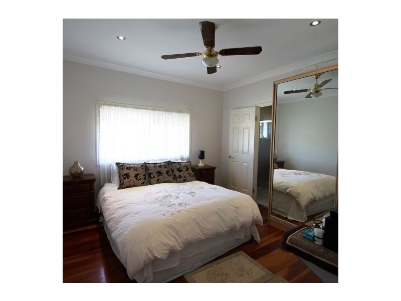 86 Maynard Street, Woolloongabba QLD 4102