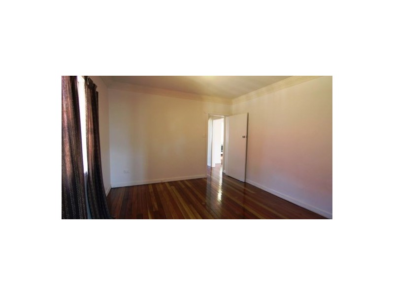 77 Dawson Road, Upper Mount Gravatt QLD 4122