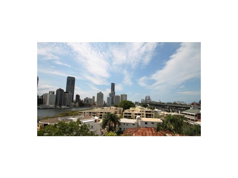 12/235 Main Street, Kangaroo Point QLD 4169