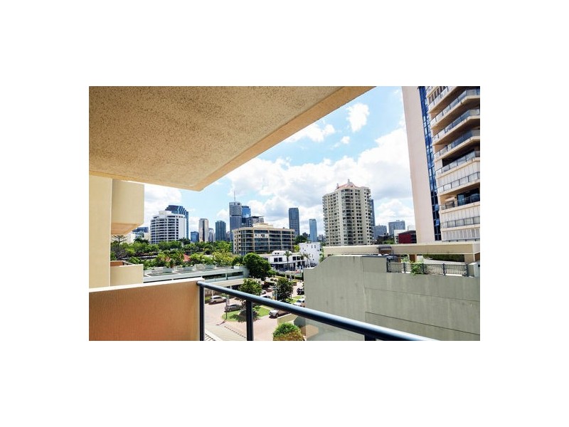 0310/44 Ferry Street, Kangaroo Point QLD 4169