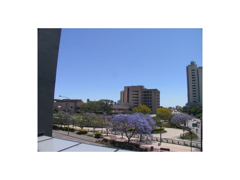 Woolloongabba QLD 4102