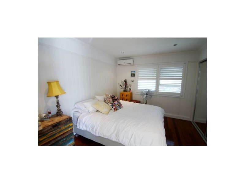 East Brisbane QLD 4169