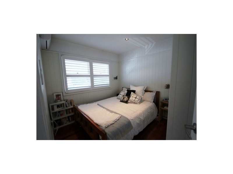 East Brisbane QLD 4169