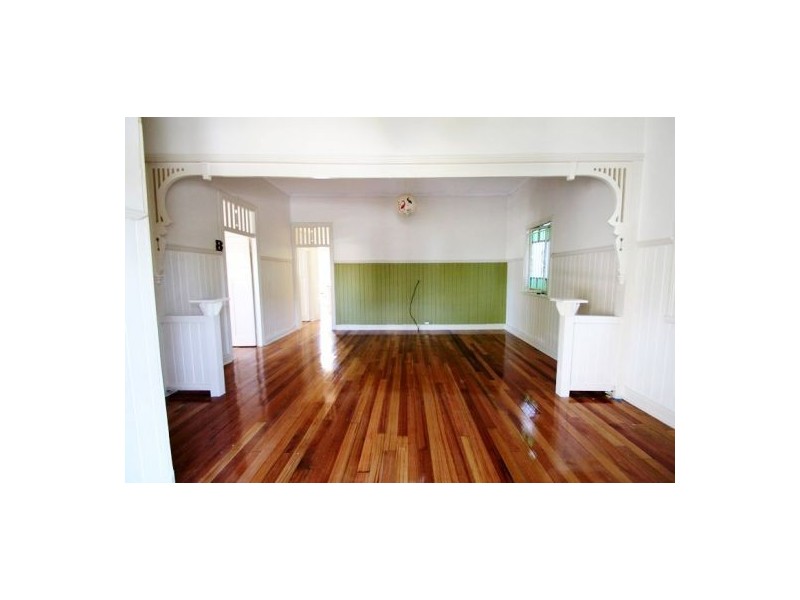 61. Cleveland Street, Greenslopes QLD 4120