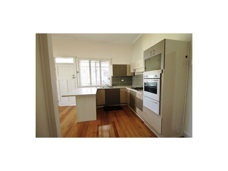 61. Cleveland Street, Greenslopes QLD 4120