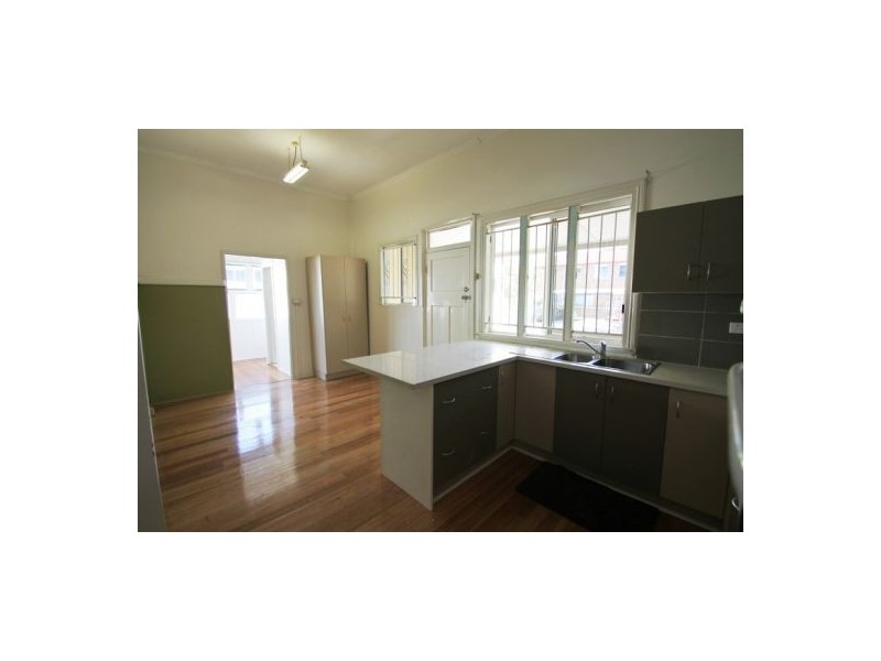 61. Cleveland Street, Greenslopes QLD 4120