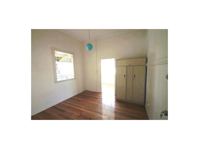 61. Cleveland Street, Greenslopes QLD 4120