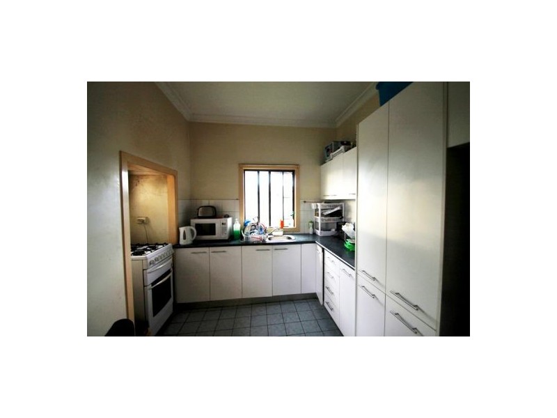 242 Nudgee Rd, Hendra QLD 4011
