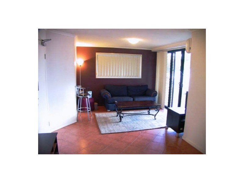 14/106 Linton  St, Kangaroo Point QLD 4169