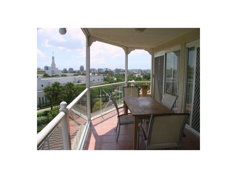 East Brisbane QLD 4169