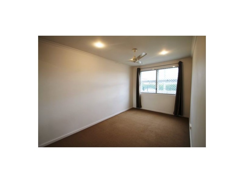 2/2 Carl Street, Buranda QLD 4102