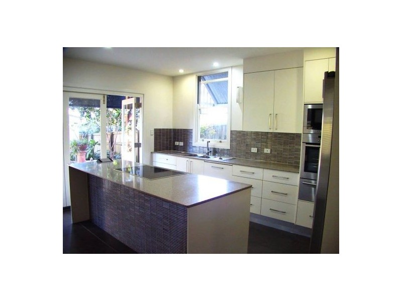 East Brisbane QLD 4169