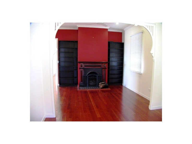 East Brisbane QLD 4169