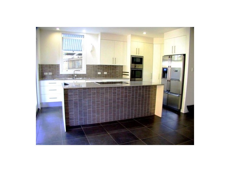 East Brisbane QLD 4169