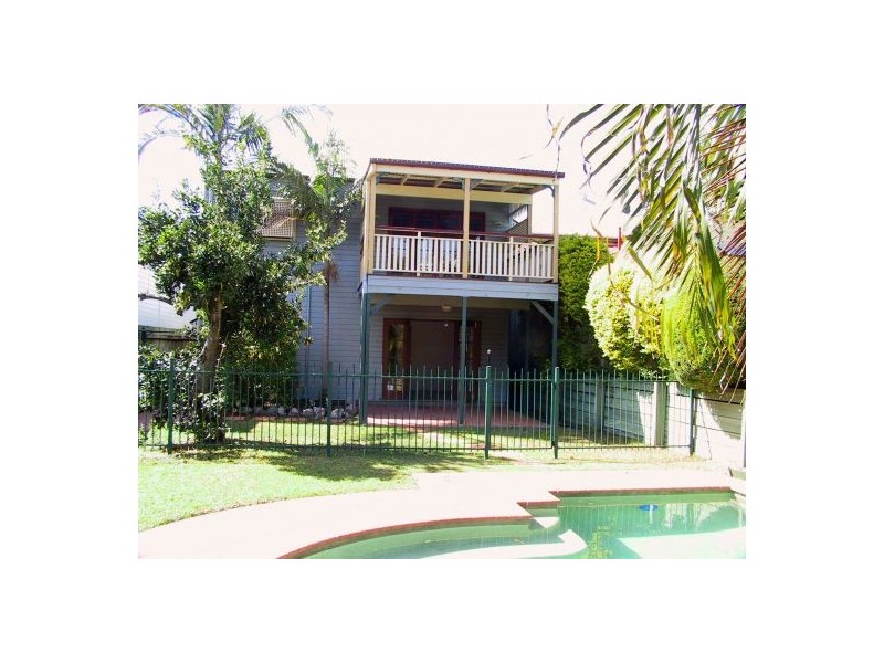 .12 Clarendon Street, East Brisbane QLD 4169