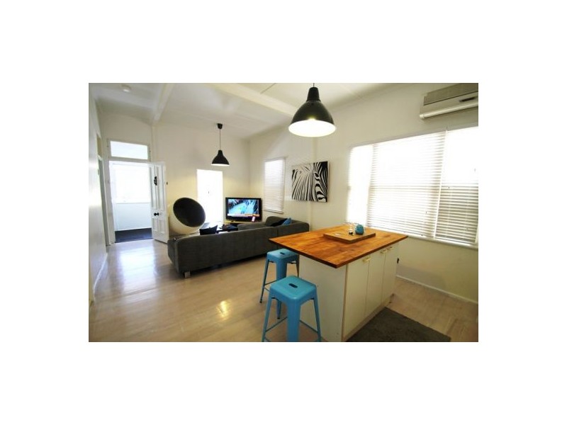 04 Latrobe Street, East Brisbane QLD 4169