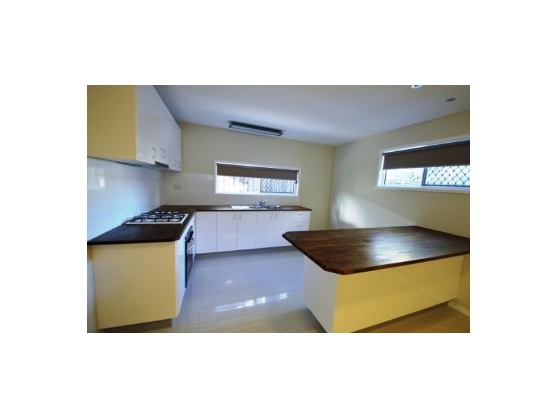 30 Fisher Street, East Brisbane QLD 4169