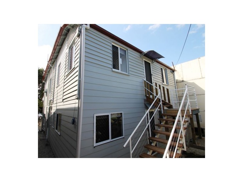 30 Fisher Street, East Brisbane QLD 4169