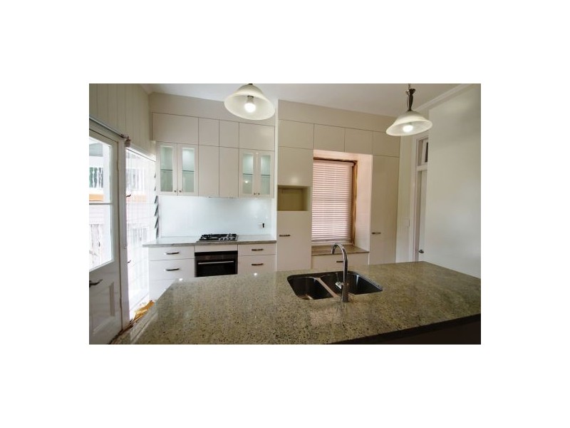 East Brisbane QLD 4169