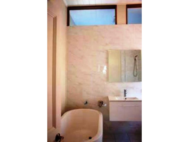 East Brisbane QLD 4169