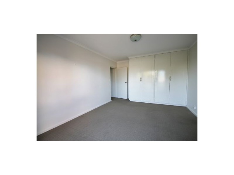 1.1 Lomond Tce, East Brisbane QLD 4169