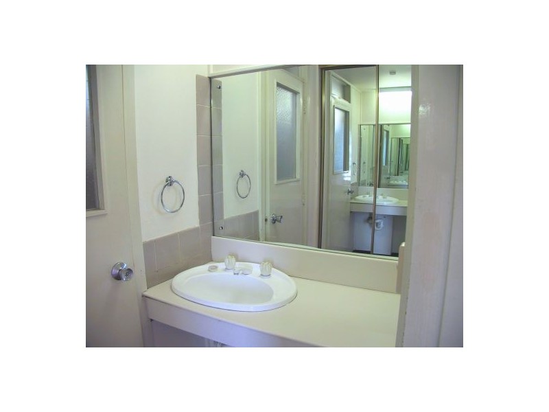 403.355 Main Street, Kangaroo Point QLD 4169