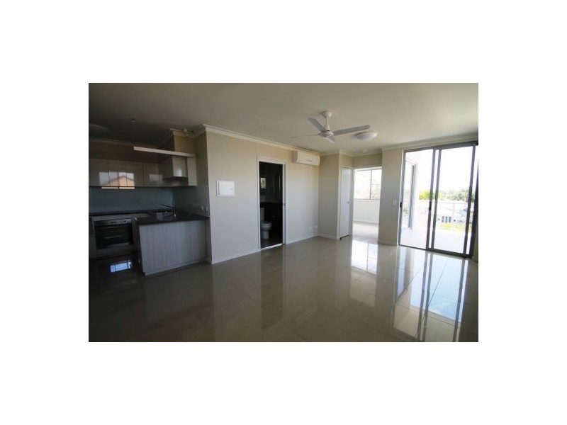 201/64 Kates Street, Morningside QLD 4170