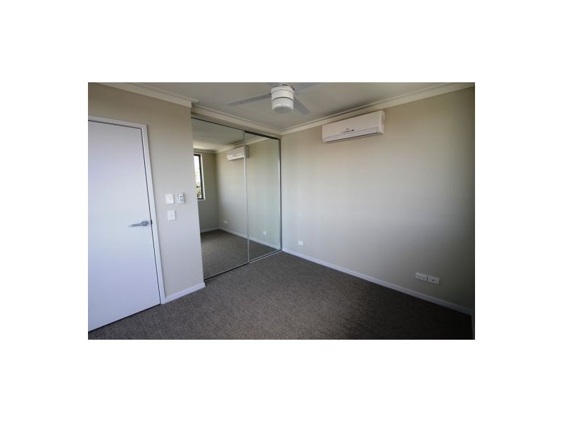 201/64 Kates Street, Morningside QLD 4170