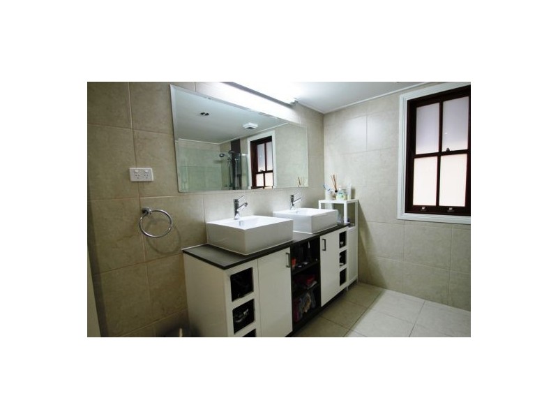 East Brisbane QLD 4169