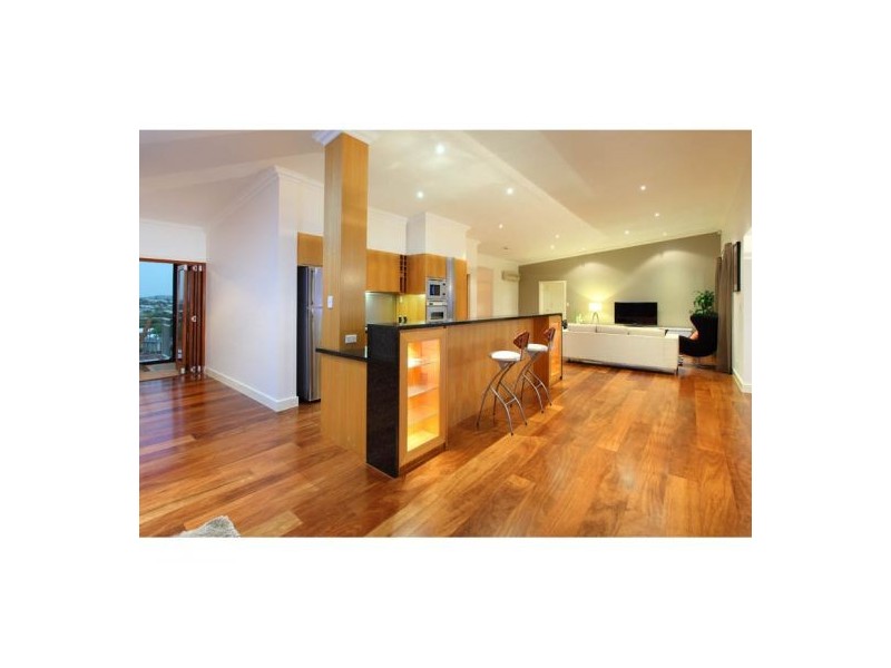 8/118 River Terrace, Kangaroo Point QLD 4169