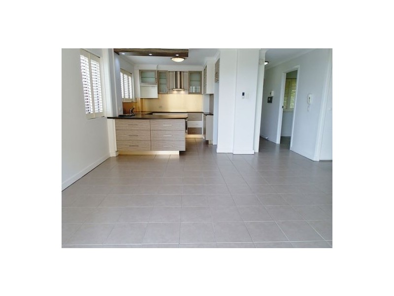 08/237 Wellington Road, East Brisbane QLD 4169