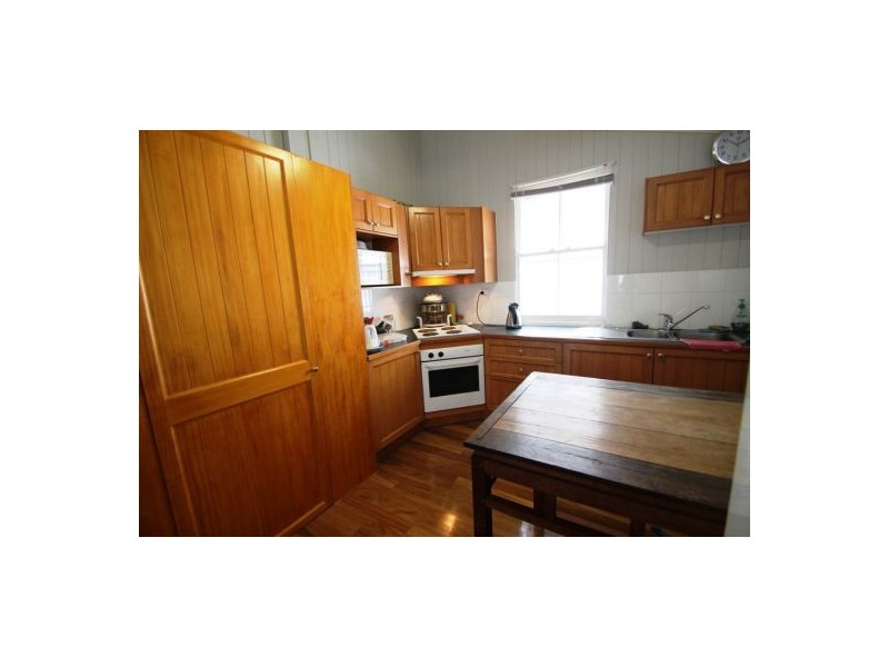 East Brisbane QLD 4169