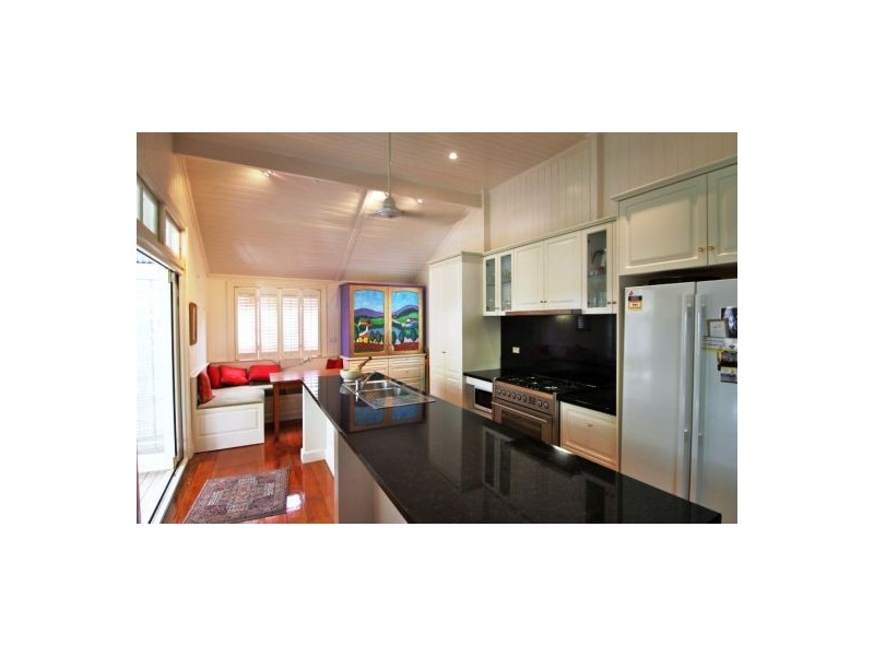 East Brisbane QLD 4169